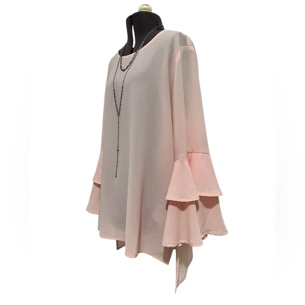 Gibson Pink Bell Ruffle Sleeve Blouse with Hi Low Hemline Size S - Picture 4 of 9